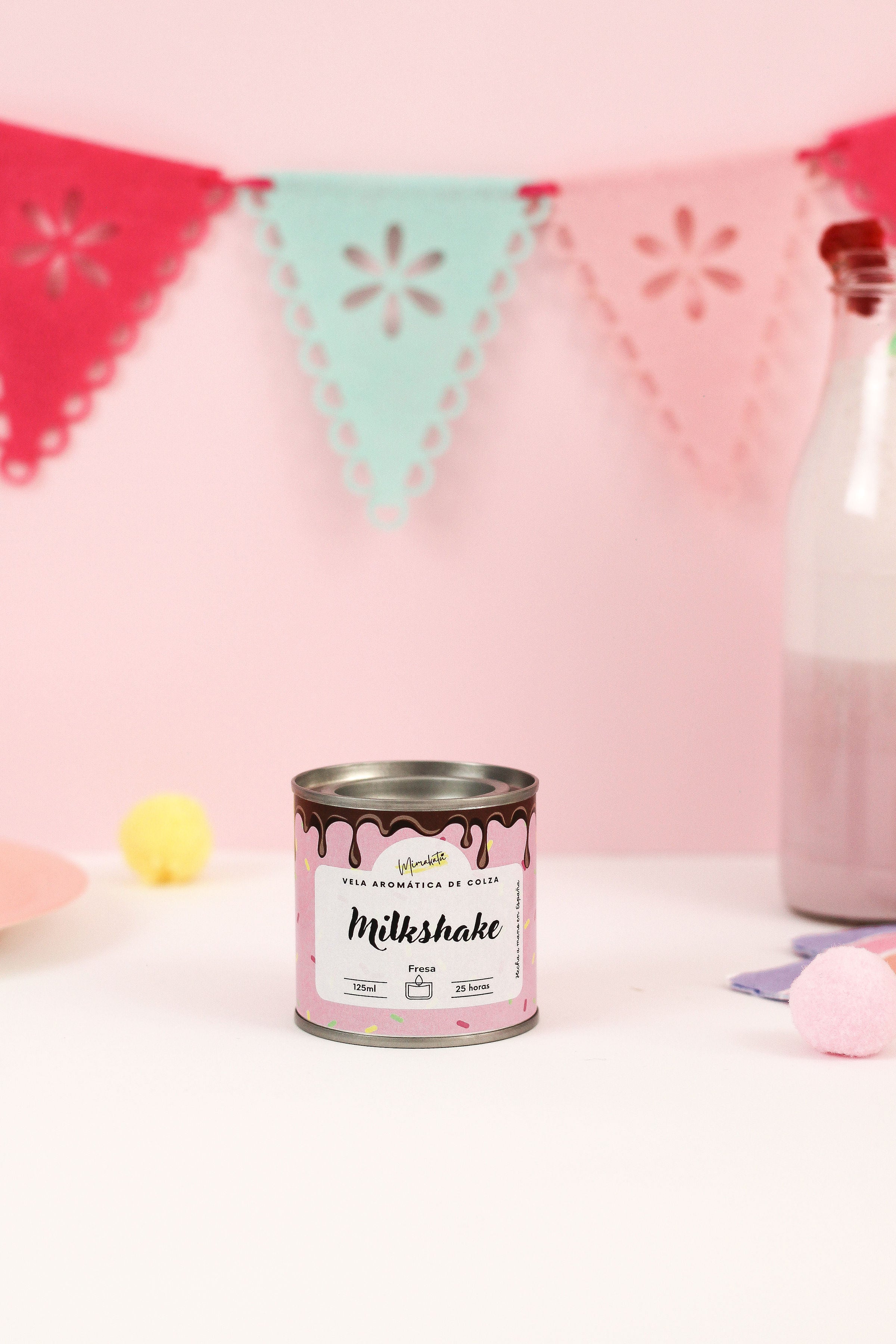 Milkshake de Fresa – Vela artesanal dulce 🍓