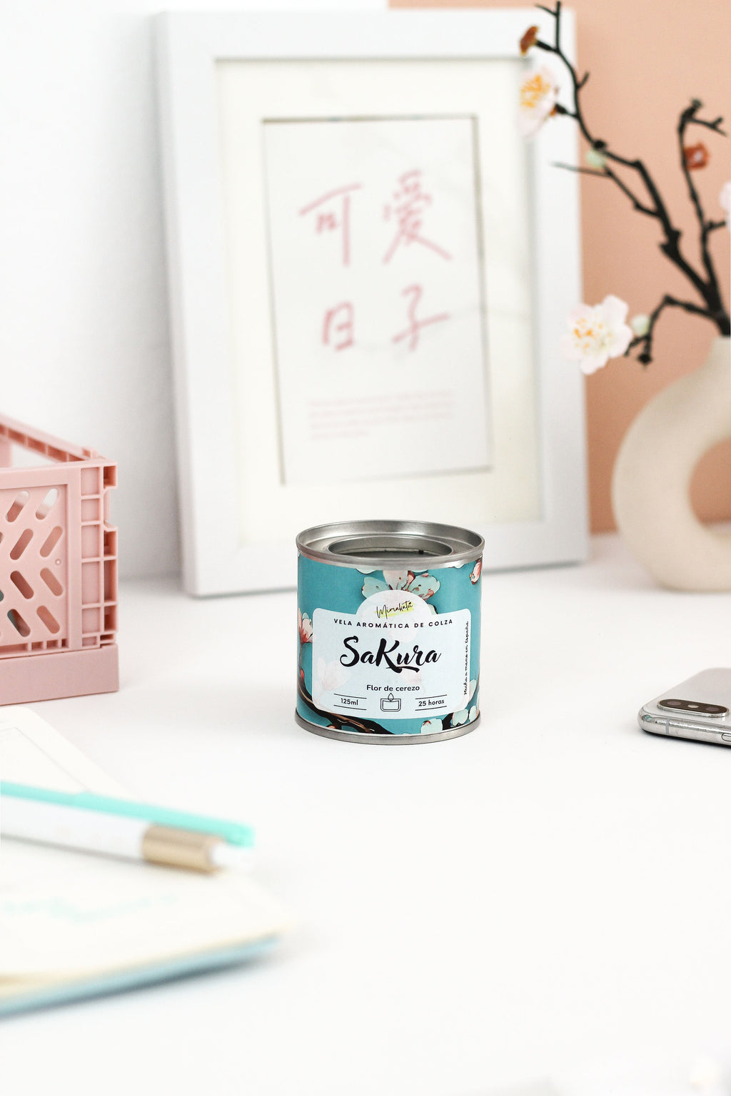 Sakura – Vela artesanal de flor de cerezo 🌸