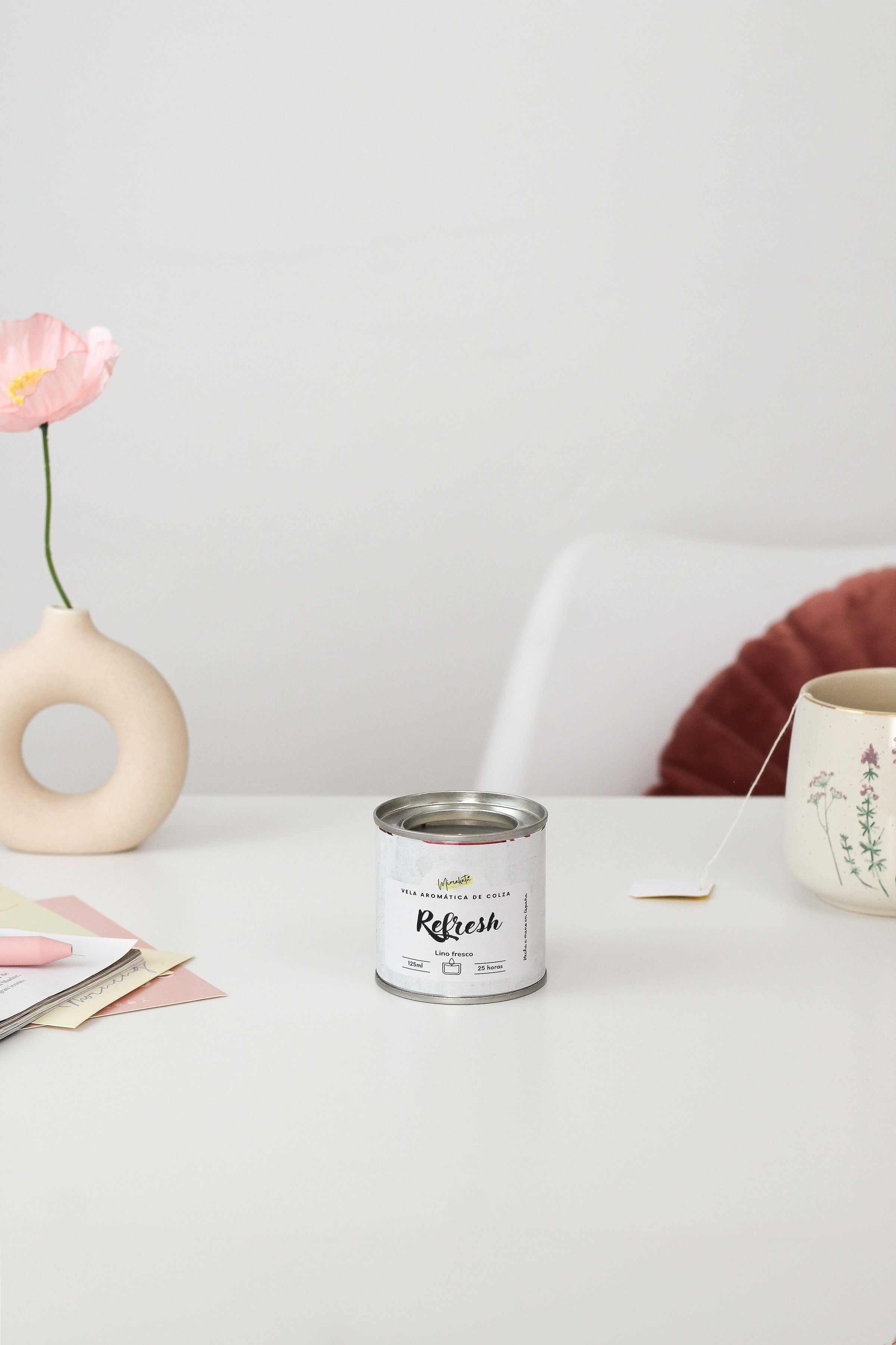 Refresh – Vela artesanal de lino fresco 🌿
