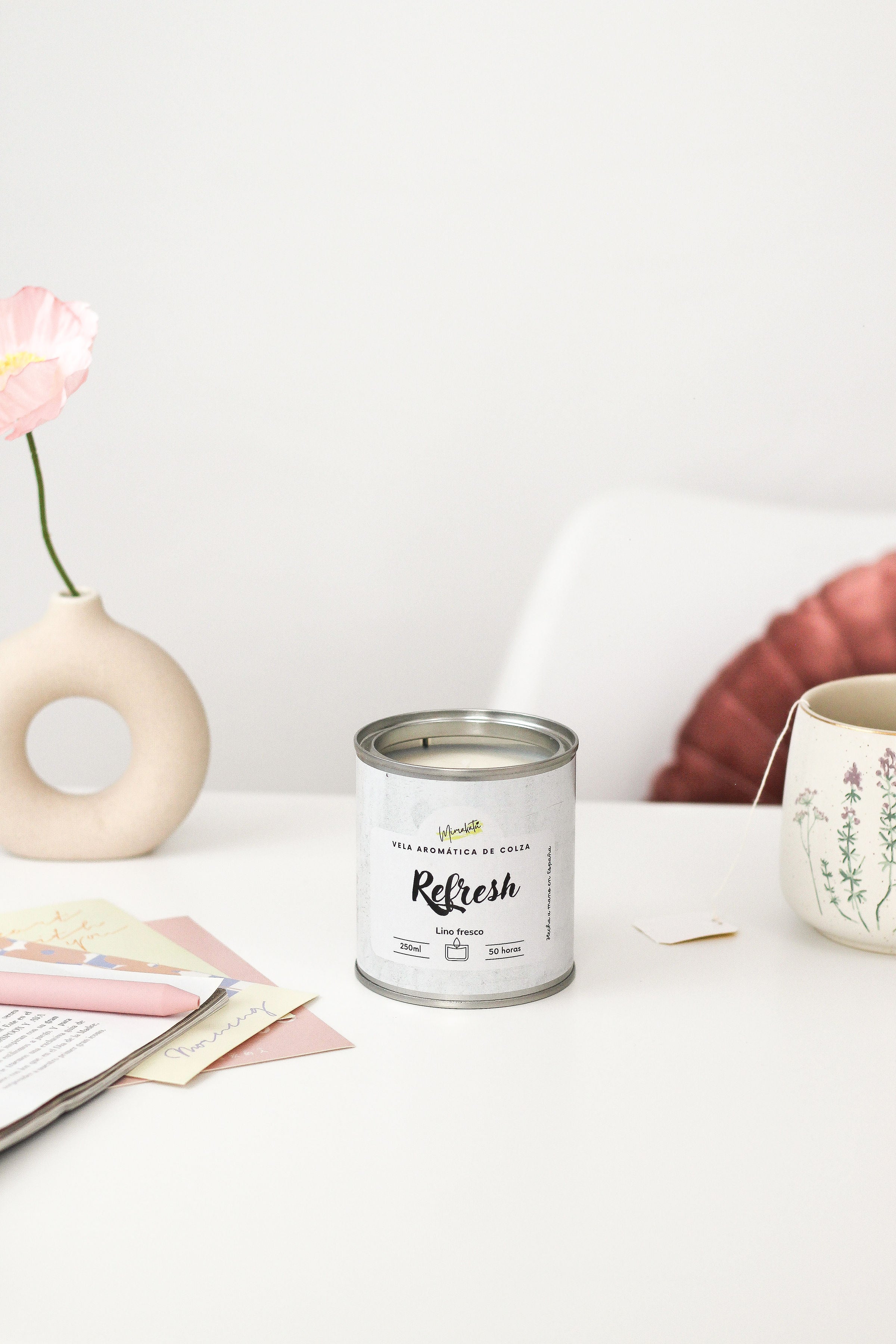 Refresh – Vela artesanal de lino fresco 🌿
